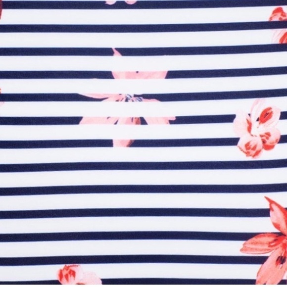 New L*Space striped White Blue Floral Bay Pullover Bikini Top Swimwear Sz L NWT - Picture 8 of 8